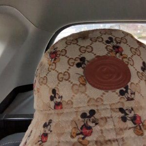 Gucci mens limited edition disney x gucci mickey mouse bucket hat